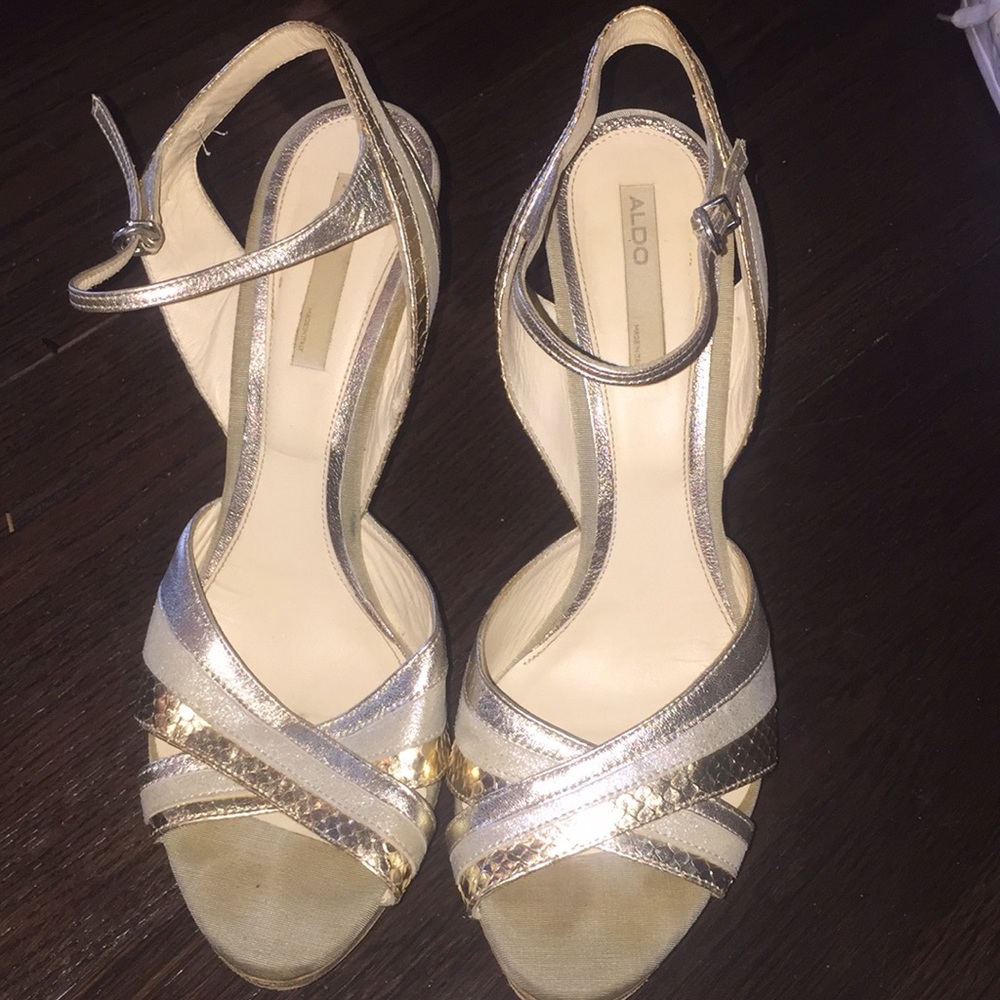 Aldo made in Italy platform metallic 70s shoes